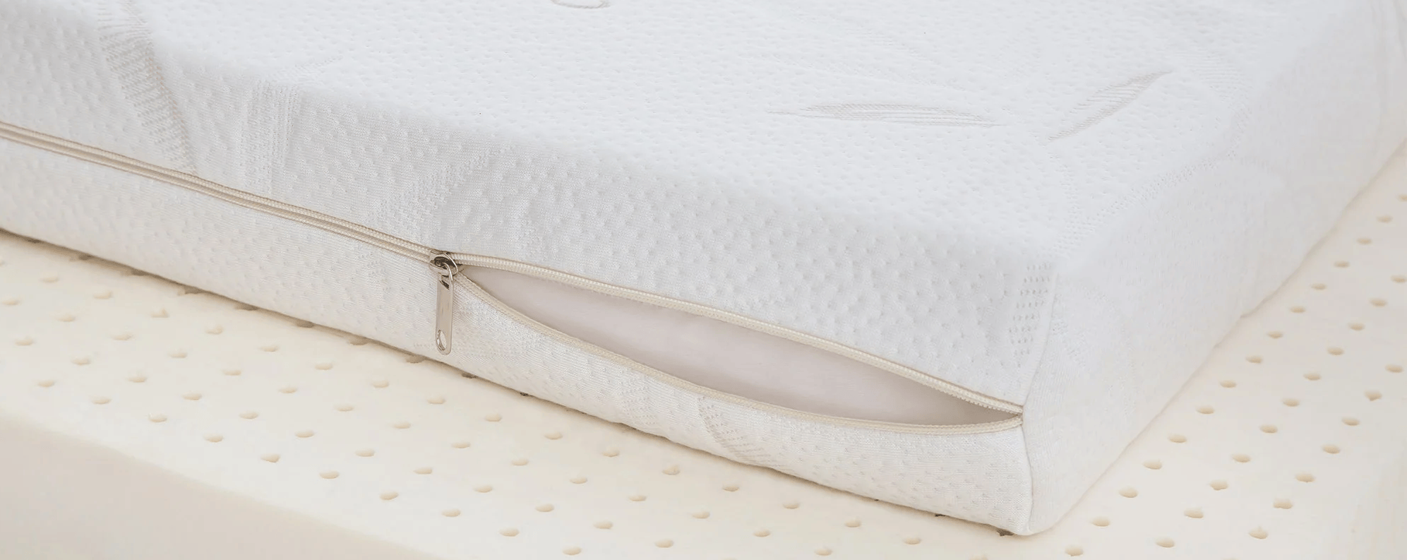 اللاتكس المخلوط مقابل الطبيعي مقابل العضوي تالالاي لاتكس: ما هو الفرق الحقيقي؟